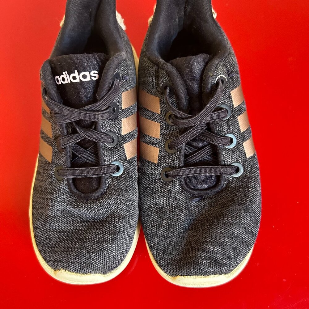 adidas Kid's sneakers size 8K Dark Gray